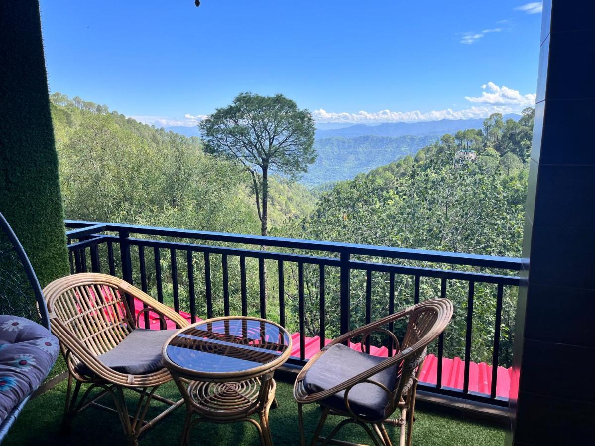The Asgard Kasauli Bed & Breakfast ภายนอก รูปภาพ