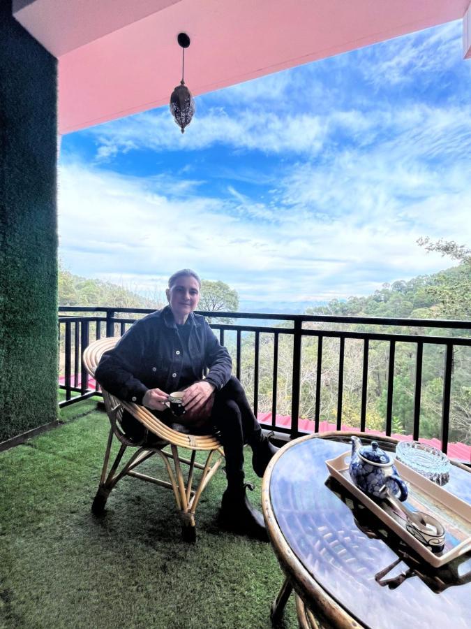 The Asgard Kasauli Bed & Breakfast ภายนอก รูปภาพ